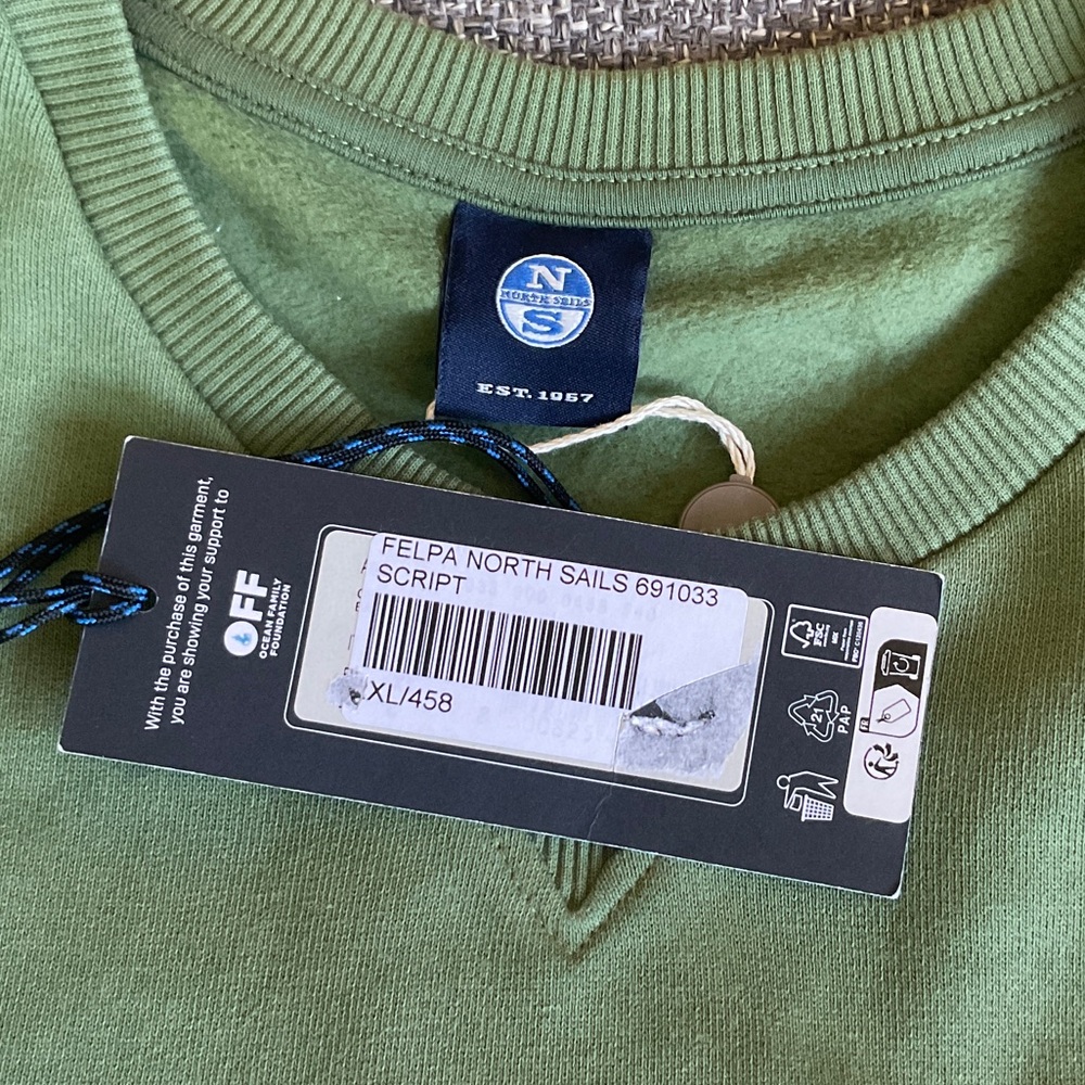 NWT: North Sails Green Crewneck Sweatshirt (L) - Picture 2 of 7